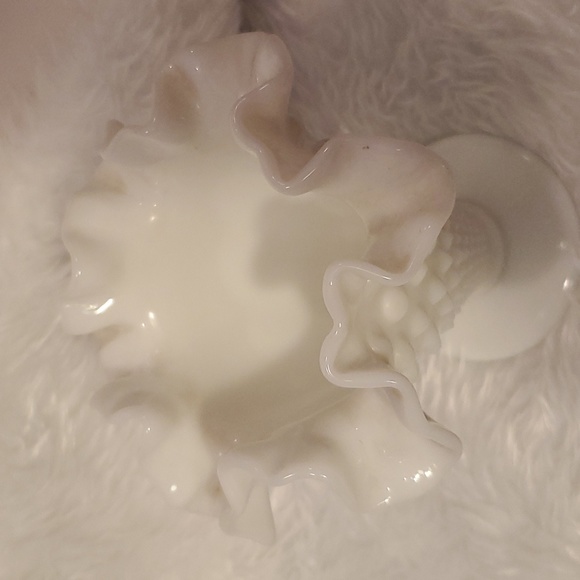 Vintage Fenton Fluted Hobnail Milk Glass Trumpet Vase - Picture 10 of 10